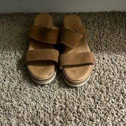 Womens Shoes