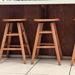 4 Barstool. Solid Oak