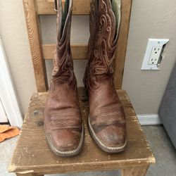Ariat Vintage Cowgirl Boots