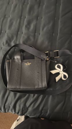 Small Kate spade purse
