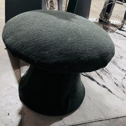 Mushroom stool