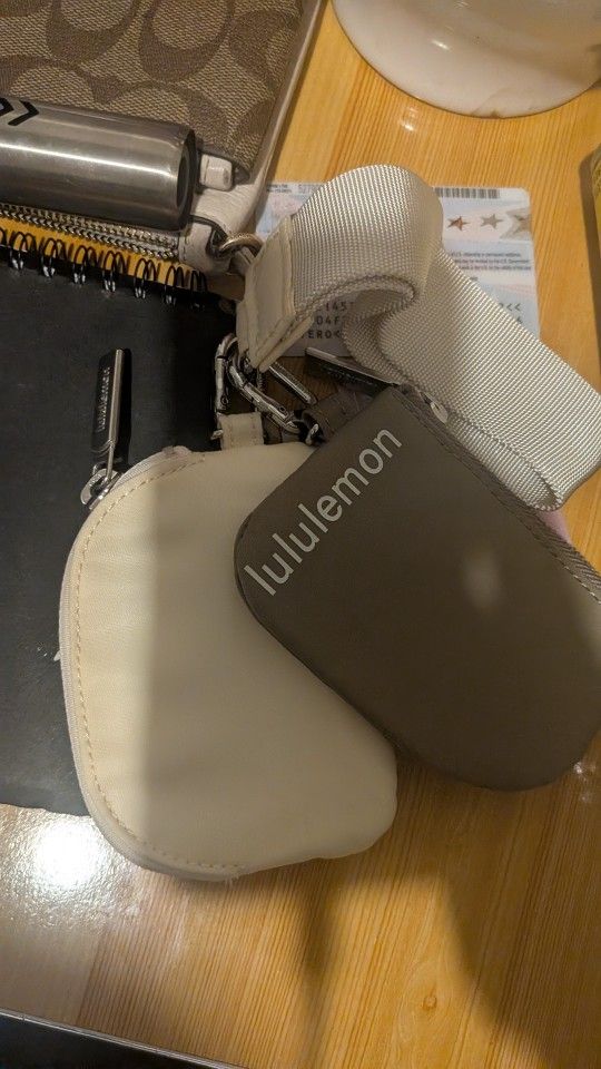 Hand wallet