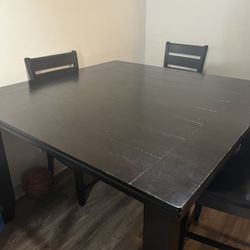 5 Piece Dining Table Set FREE