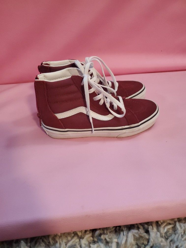 NEW BURGUNDY SK8 HI VANS KIDS SIZE 1.5