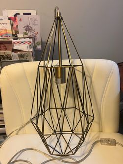 Gold Geometric Wire Pendant Light