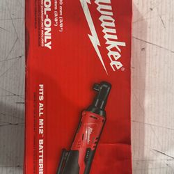 Milwaukee 2457-20 M12 Cordless 3/8" Lithium-Ion Ratchet (Bare Tool)