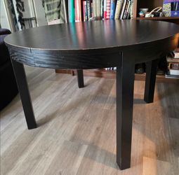 Ikea BJURSTA expandable round dining table