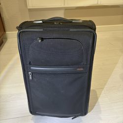 Tumi black Alpha Medium Carry On Never Used