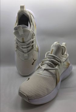 Women's Pumas