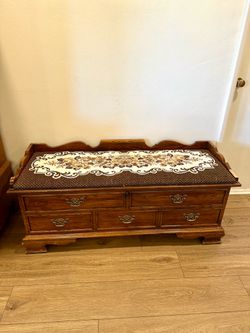 Vintage Lane Chest
