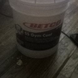 Betco SS Gym Coat Wood Coating 680 And Catalyst Plus