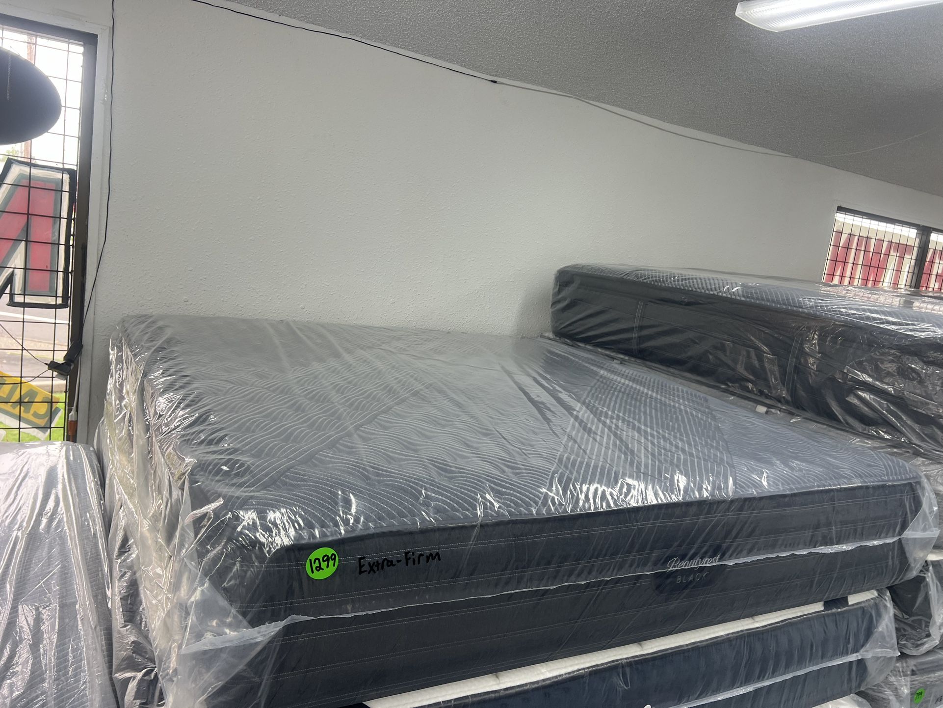 KING SIZE SIMMONS BEAUTYREST BLACK L CLASS MATTRESS & BOX SPRINGS BED SET,All Products : American Fashion Style Bags On Sale