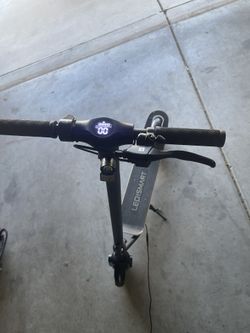 Leqismart S11 Electric Adult Size  Scooter  With Charger 