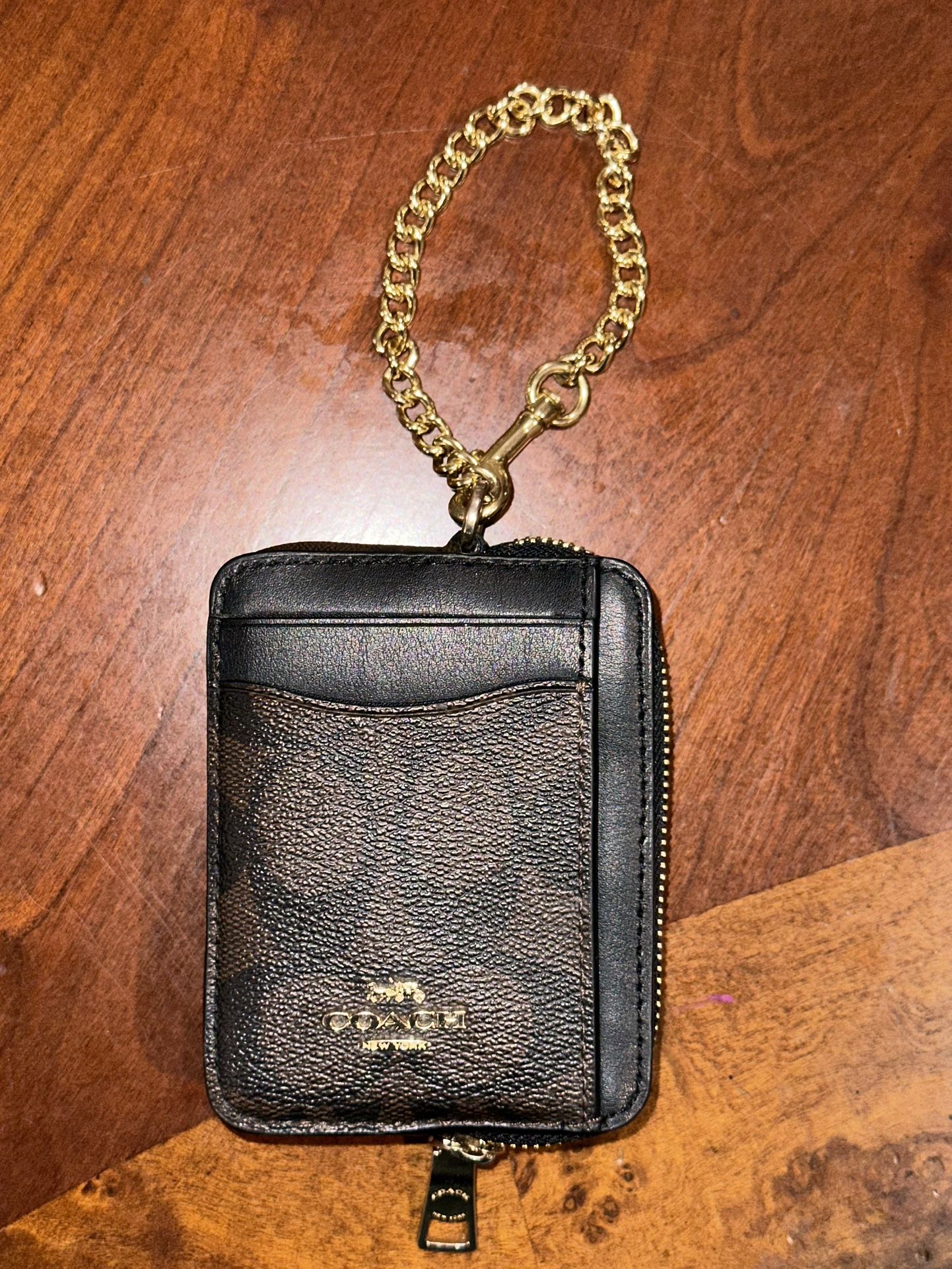 Coach Zip Card Case In Signature Canvas