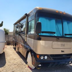 2006 Safari Trek 28RB2
