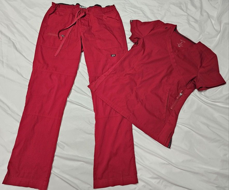 Koi Lite Scrubs Set, Size Small