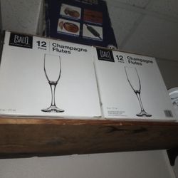 Champagne flutes Gone :Replaced W Goblet Flutes Set 15