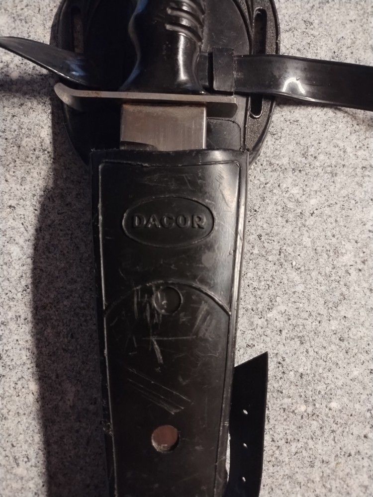 Dacor Diving Knife 