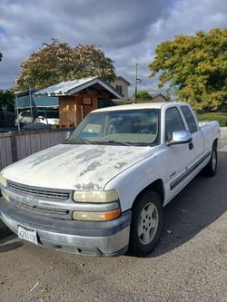 2002 cheavy Silverado v8 5.3 engine clean title