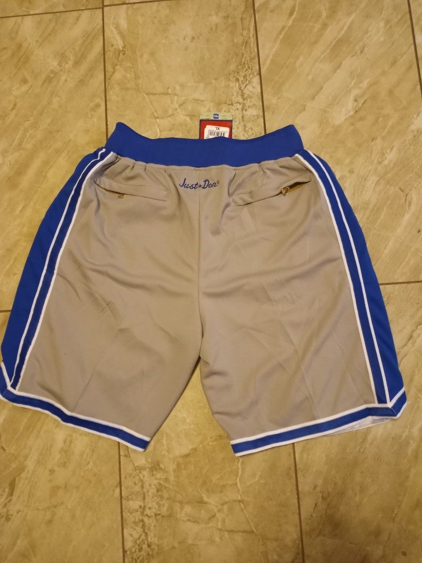 Los Angeles Dodgers Shorts Size: MEDIUM-2XL