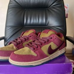 Nike Sb Dunk Low Dirty Bart Size 10M