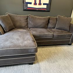 Crate and Barrel Gray Sectional Sofa. Very Good Condition.