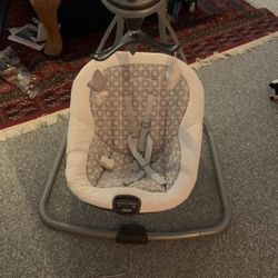 Graco Baby Swing