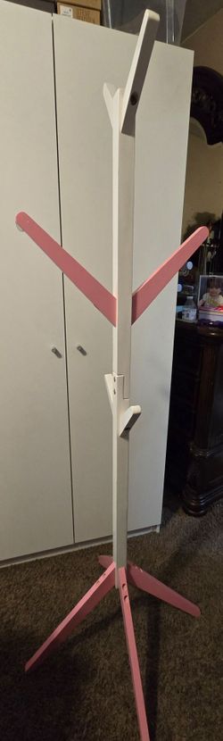 Girls Hat Rack Stand