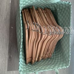 20 light pink wood hangers