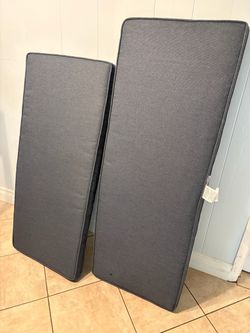 2 bench cushions for dining nook