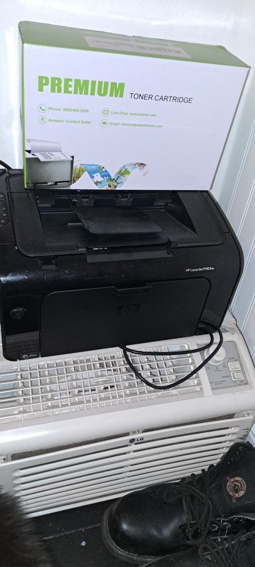 Hp 1102 Laser Ink Jet Printer Never Used W/ Premium Toner Cartridge.