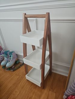 3-Tier Ladder Shelf with Wood Frame
