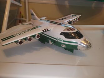 Hess airplane