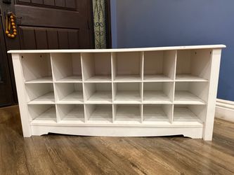 18-Cubby Shoe Storage Bench