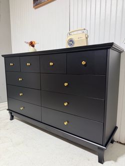 Dresser, Cajonera