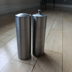 Contemporary Stainless Steel Tall Salt Shaker & Pepper Grinder Set 6.25"X2. 5. Stylish Modern Elegance! Durable & Heavy Duty.

Spice up your kitchen! 