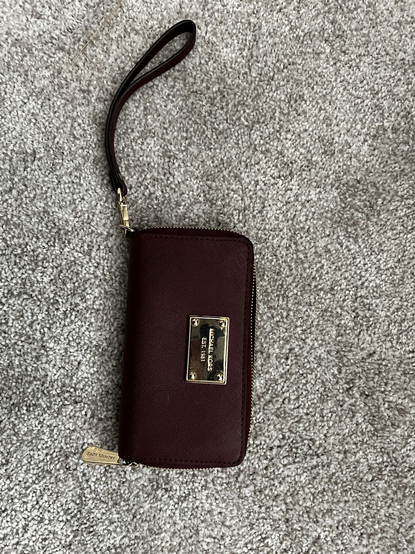Michael Kors Wristlet