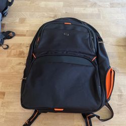 Solo Laptop Bag 