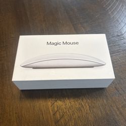 Apple Magic Mouse Wireless/Rechargeable White Model A1657 Open Box