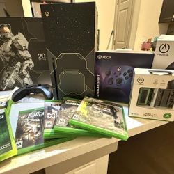 Microsoft Xbox Series X Halo Infinite Limited Edition Console Bundle