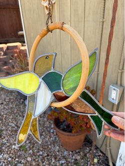 Hanging stainglass
