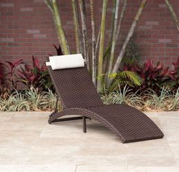 BRAND NEW Patio & Outdoor Brown Wicker Folding Chaise Lounger