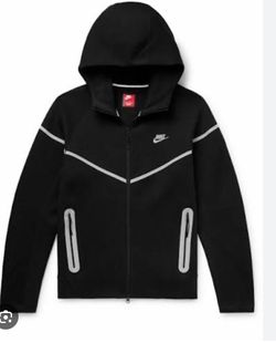 Nike tech