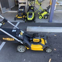 2x20V MAX 21 in. Cordless Battery Powered Push Lawn Mower (tool only)