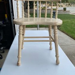 Antique vanity chair