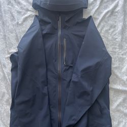 Arc’teryx Windbreaker