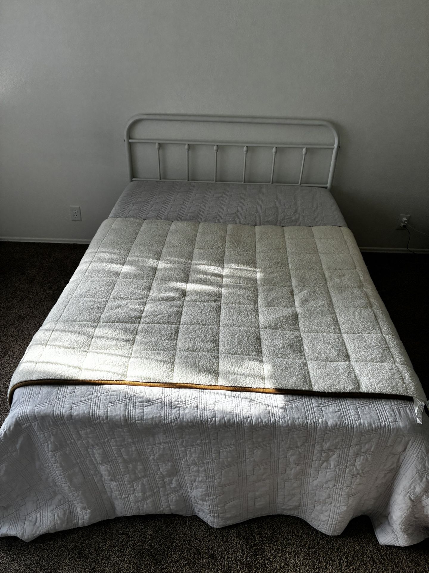 Full Bed Frame & Mattress