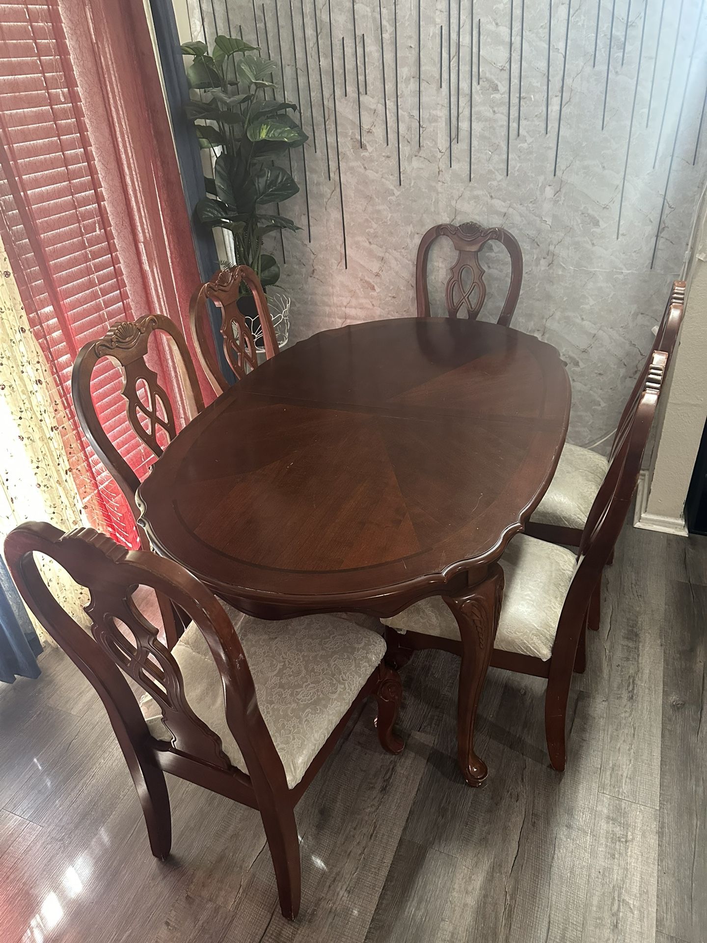 Dining Table Set