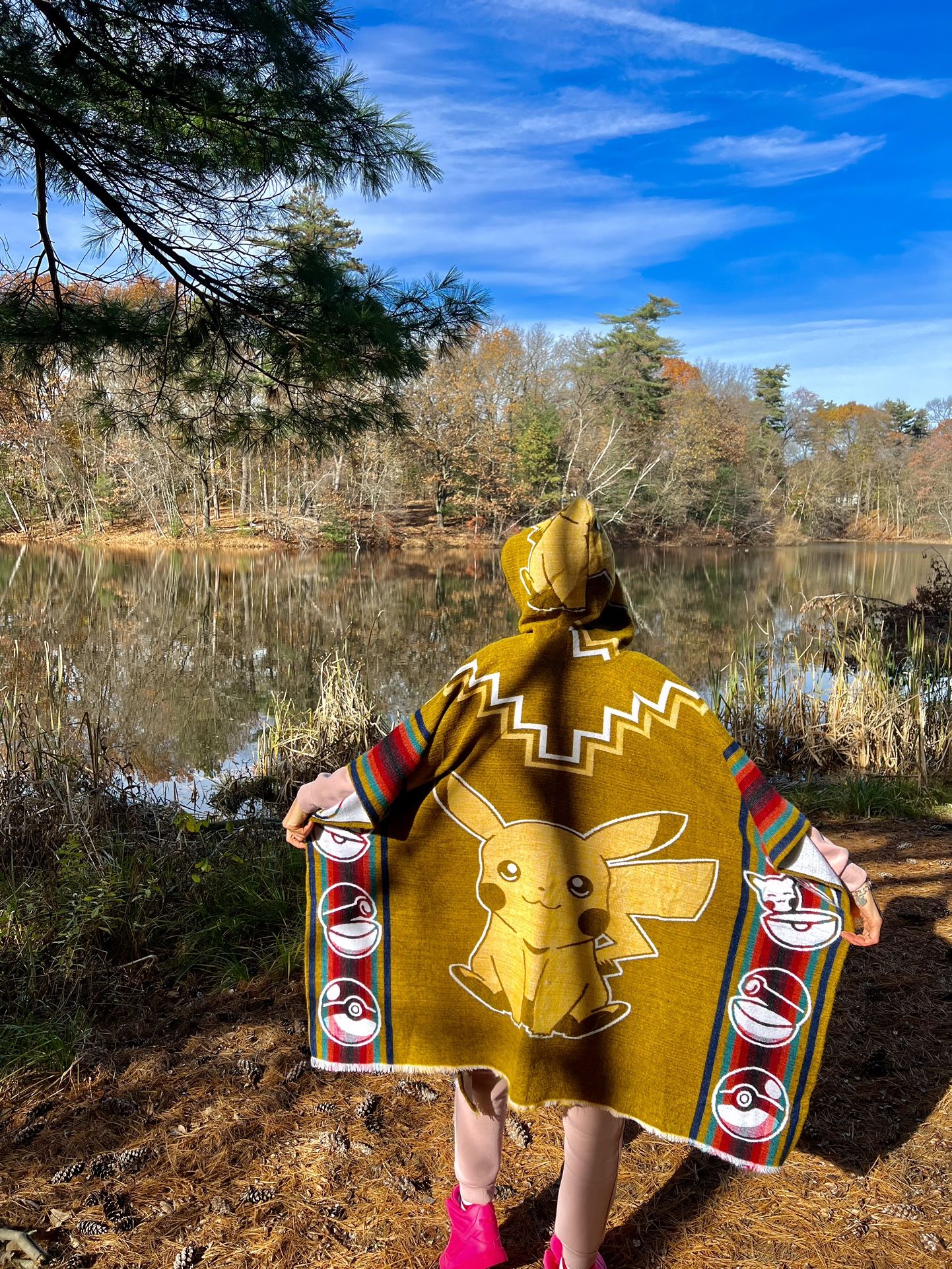 Alpaca Wool Poncho Pikachu