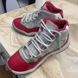 Jordan 11 Chery Size 3 Kids 